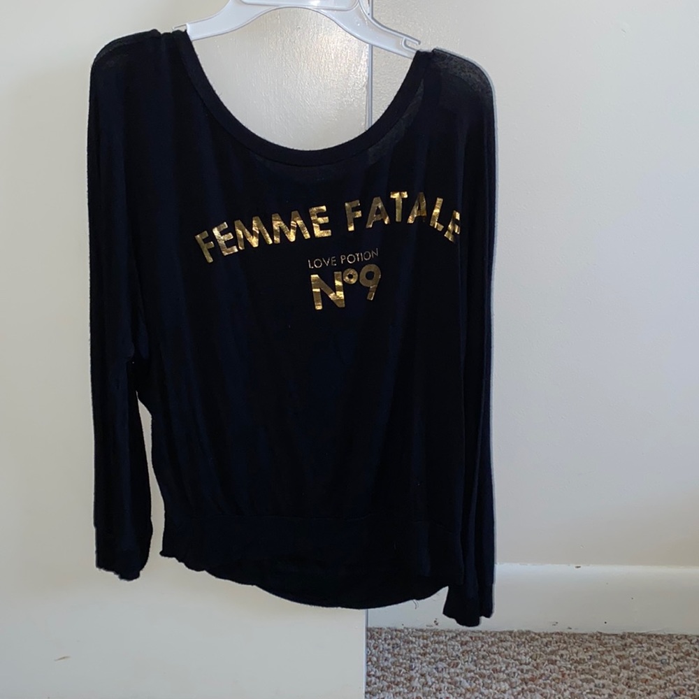 Large Femme Fatale top